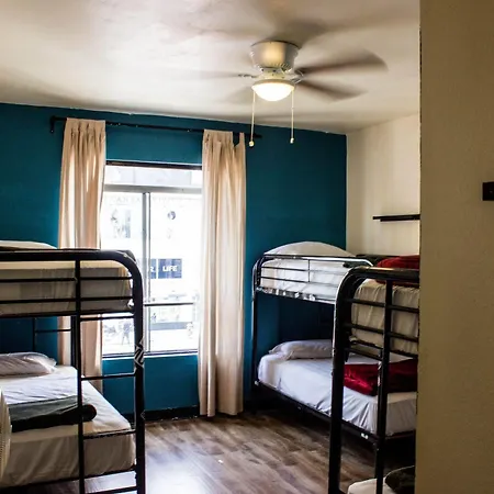 Samesun Hollywood - Hostel